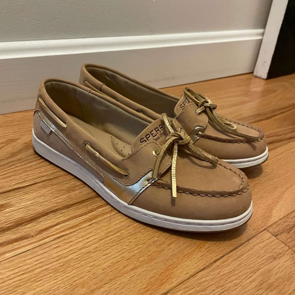 Sperry Women's Tan Gold Boat Shoes Size 6.5